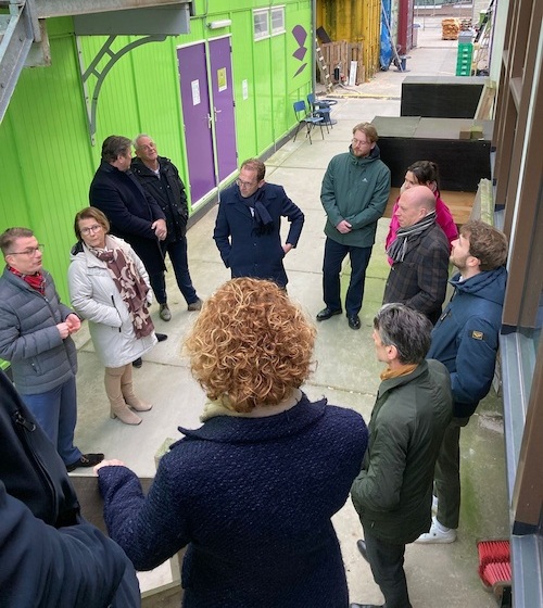 Rondleiding op het bouwterrein van SAWA