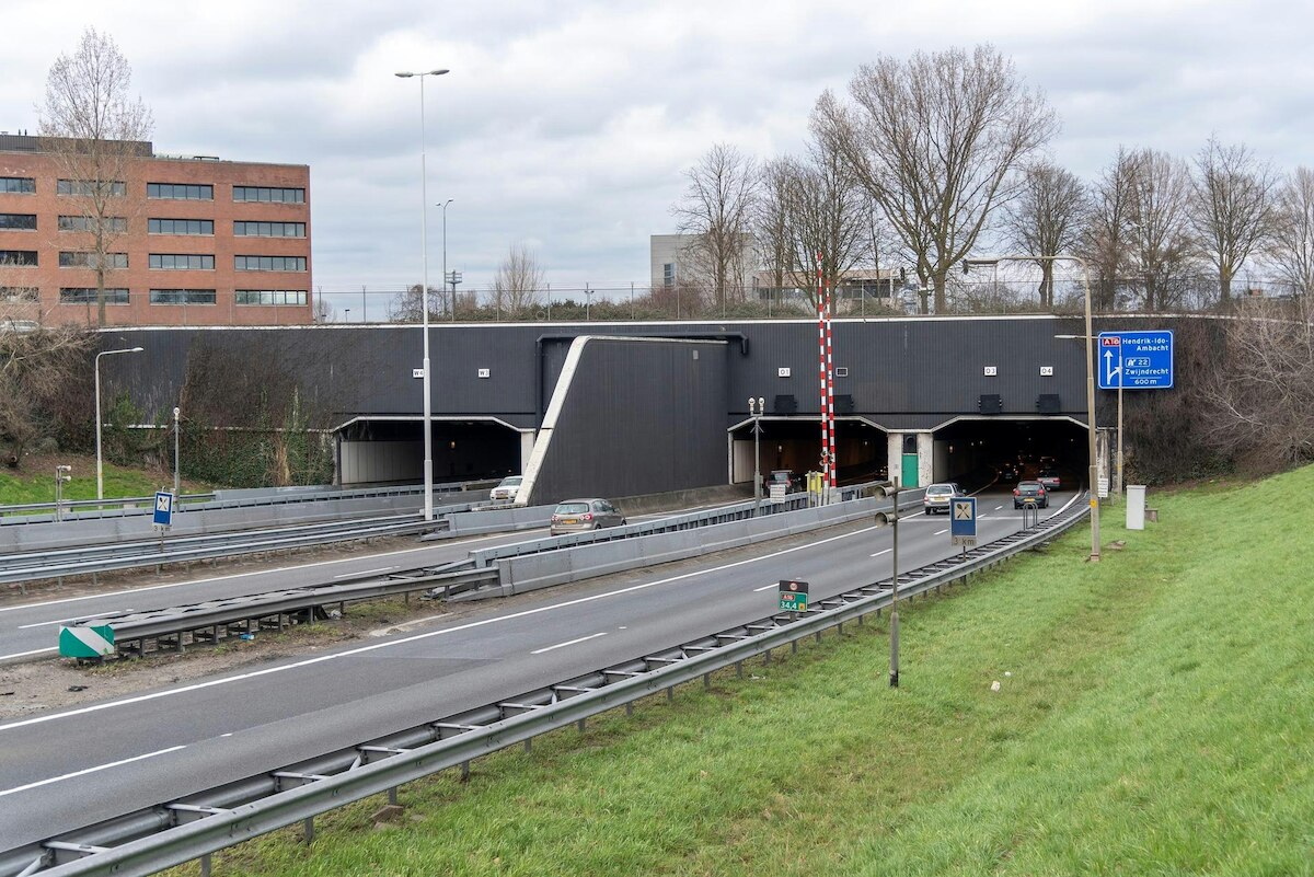 Drechttunnel A16