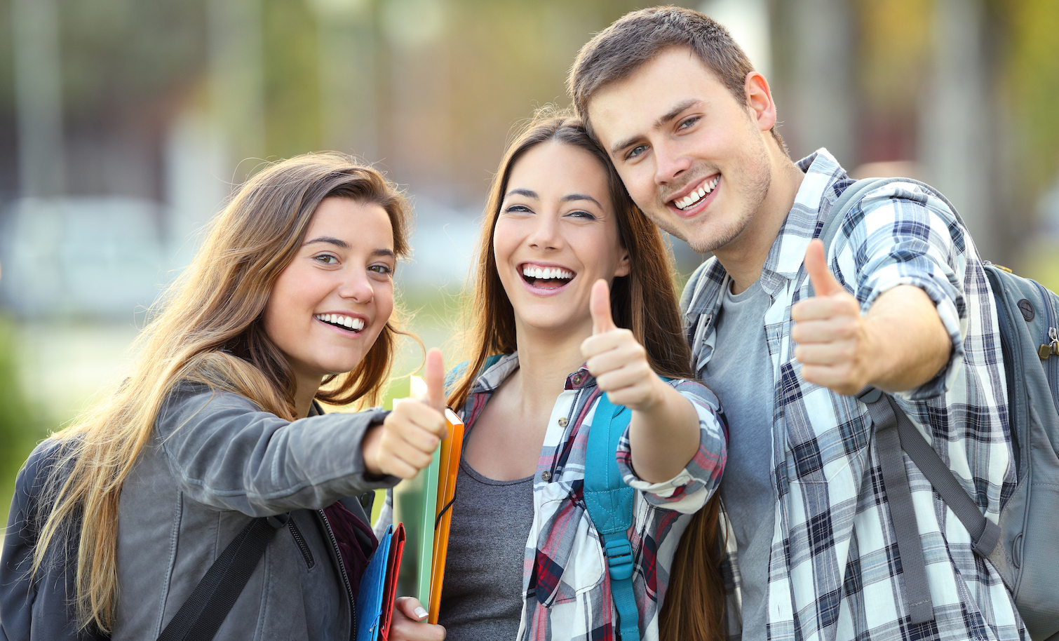 Foto's blije studenten