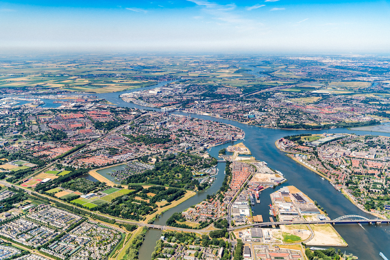 drone foto drechtsteden